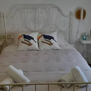 https://casa-la-pau.catalonia-hotels.com